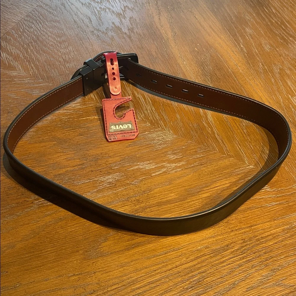 LEVI’S Reversible belt